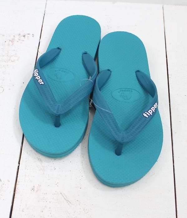 <img class='new_mark_img1' src='//img.shop-pro.jp/img/new/icons5.gif' style='border:none;display:inline;margin:0px;padding:0px;width:auto;' />Fipper beach sandals SLICK