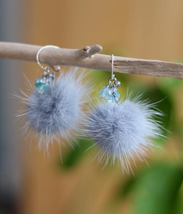 FUR PIERCED EARRINGS