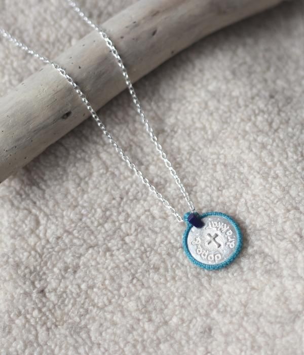 <img class='new_mark_img1' src='//img.shop-pro.jp/img/new/icons5.gif' style='border:none;display:inline;margin:0px;padding:0px;width:auto;' />MACRAME METAL NECKLACE