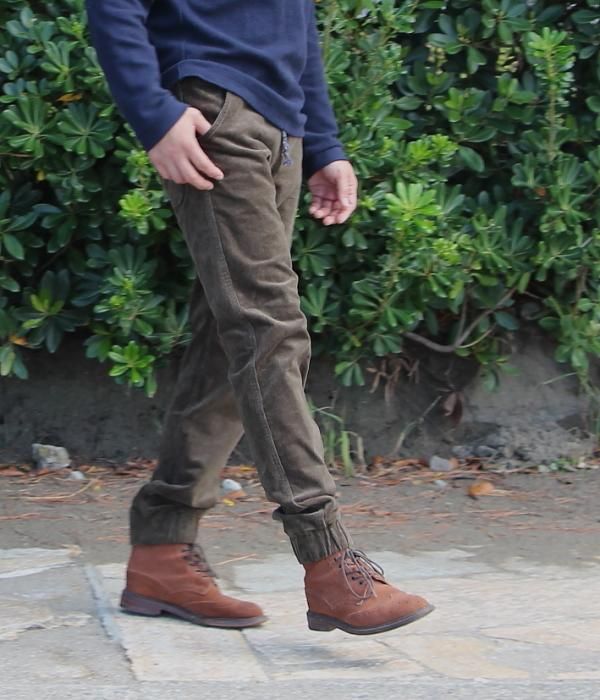 STRETCH CORDUROY EASY PANTS