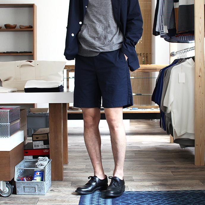 STILL BY HAND コード織シャツ素材ショートパンツ PT0562 - ネイビー 02