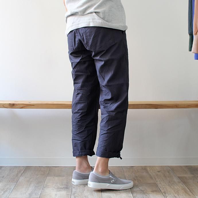 102261953 STILL BY HAND / ライトウェイト ベイカーパンツ PT0262 全3色<img class='new_mark_img2' src='//img.shop-pro.jp/img/new/icons47.gif' style='border:none;display:inline;margin:0px;padding:0px;width:auto;' /> 02