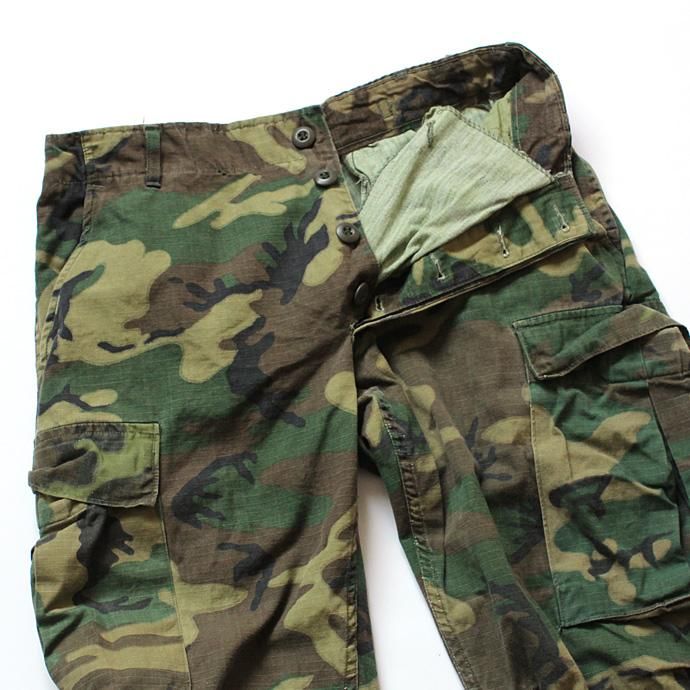 102272629 U.S. ARMY/USMC LC-1 カモフラージュ カーゴパンツ SMALL-SHORT<img class='new_mark_img2' src='//img.shop-pro.jp/img/new/icons47.gif' style='border:none;display:inline;margin:0px;padding:0px;width:auto;' /> 02