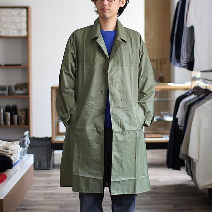 103434649 French Army Rain Coat フランス軍 デッドストック レインコート<img class='new_mark_img2' src='//img.shop-pro.jp/img/new/icons47.gif' style='border:none;display:inline;margin:0px;padding:0px;width:auto;' /> 01
