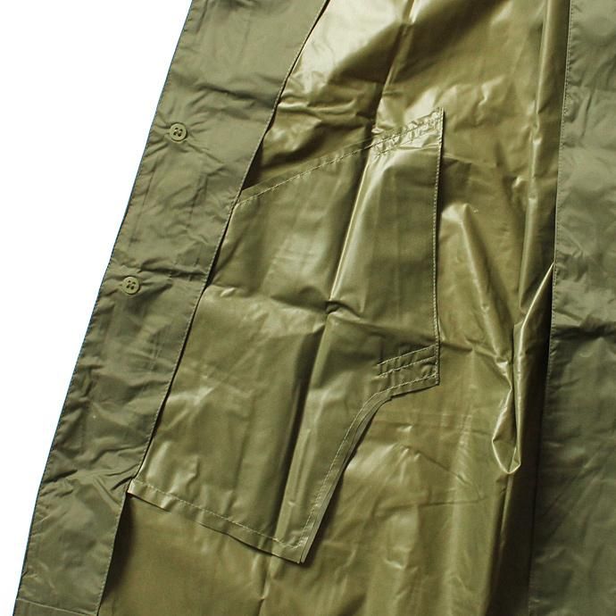 103434649 French Army Rain Coat フランス軍 デッドストック レインコート<img class='new_mark_img2' src='//img.shop-pro.jp/img/new/icons47.gif' style='border:none;display:inline;margin:0px;padding:0px;width:auto;' /> 02