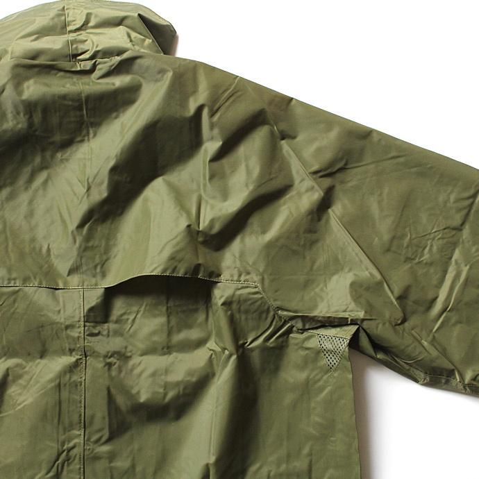 103434649 French Army Rain Coat フランス軍 デッドストック レインコート<img class='new_mark_img2' src='//img.shop-pro.jp/img/new/icons47.gif' style='border:none;display:inline;margin:0px;padding:0px;width:auto;' /> 02