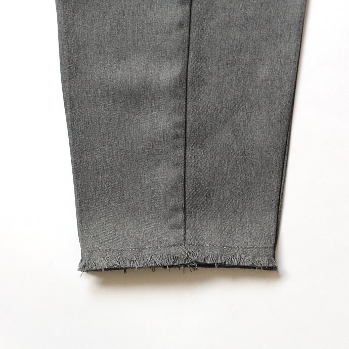 104322771 Hexico / Deformer 1-Tuck Cut Off Pants - Ex. Action Slacks リメイクスラックス - Grey<img class='new_mark_img2' src='//img.shop-pro.jp/img/new/icons47.gif' style='border:none;display:inline;margin:0px;padding:0px;width:auto;' /> 02