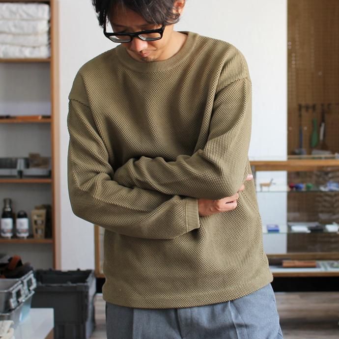 crepuscule crepuscule / moss stitch P/O 鹿の子編みクルーネックプルオーバー 1603-001 - Khaki<img class='new_mark_img2' src='//img.shop-pro.jp/img/new/icons47.gif' style='border:none;display:inline;margin:0px;padding:0px;width:auto;' /> 02