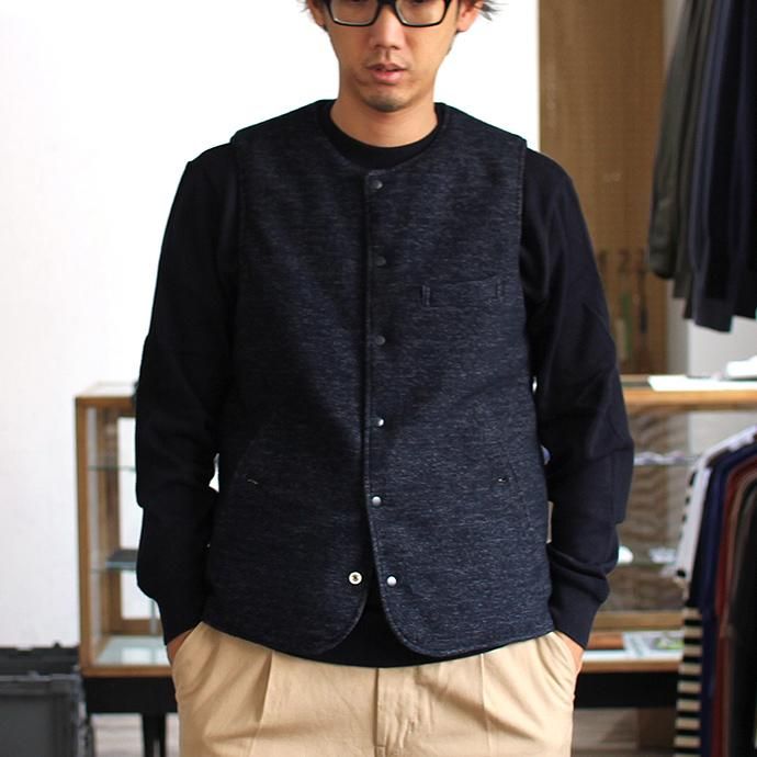 107226174 STILL BY HAND / シンサレート中綿入りリバーシブルベスト VE0363 - 全2色 02