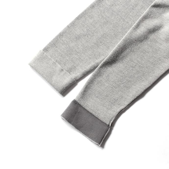 107698612 crepuscule / Gown ニットガウン ライトグレー 1603-007 L.Gray<img class='new_mark_img2' src='//img.shop-pro.jp/img/new/icons47.gif' style='border:none;display:inline;margin:0px;padding:0px;width:auto;' /> 02
