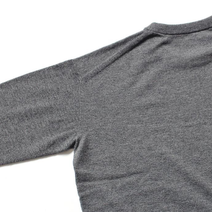 crepuscule crepuscule / Whole Garment C/N ホールガーメント ハイゲージウール クルーネックセーター 1603-009 - Gray<img class='new_mark_img2' src='//img.shop-pro.jp/img/new/icons47.gif' style='border:none;display:inline;margin:0px;padding:0px;width:auto;' /> 02