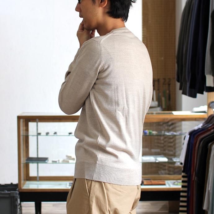 Other Brands Vitter / 897 Man Roundneck ウォッシャブルウール ハイゲージニットクルーネックセーター 全2色<img class='new_mark_img2' src='//img.shop-pro.jp/img/new/icons47.gif' style='border:none;display:inline;margin:0px;padding:0px;width:auto;' /> 02