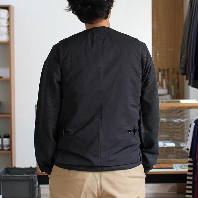 STILL BY HAND シンサレート中綿入りインナーベスト VE0164 - 全2色<img class='new_mark_img2' src='//img.shop-pro.jp/img/new/icons47.gif' style='border:none;display:inline;margin:0px;padding:0px;width:auto;' /> 02