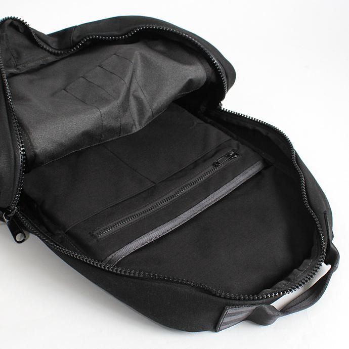 DEFY Bucktown Pack - Red Cordura バックタウンパック コーデュラナイロン レッド<img class='new_mark_img2' src='//img.shop-pro.jp/img/new/icons47.gif' style='border:none;display:inline;margin:0px;padding:0px;width:auto;' /> 02