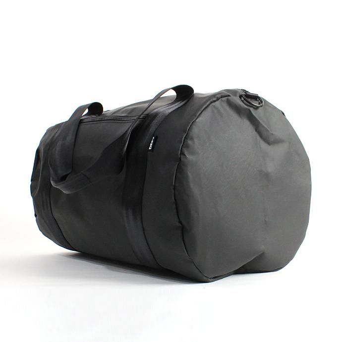 DEFY The Ultimate Overnighter ダッフルバッグ 全6素材<img class='new_mark_img2' src='//img.shop-pro.jp/img/new/icons47.gif' style='border:none;display:inline;margin:0px;padding:0px;width:auto;' /> 02