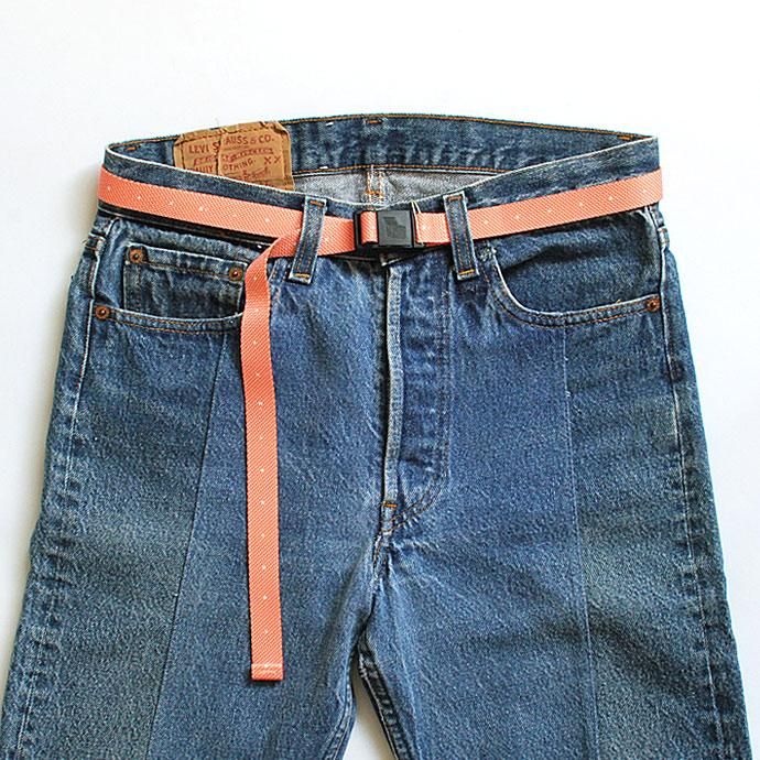 108860609 O-(オー)/ Handy Belt マグネットバックル オートロックベルト 全3色<img class='new_mark_img2' src='//img.shop-pro.jp/img/new/icons47.gif' style='border:none;display:inline;margin:0px;padding:0px;width:auto;' /> 02