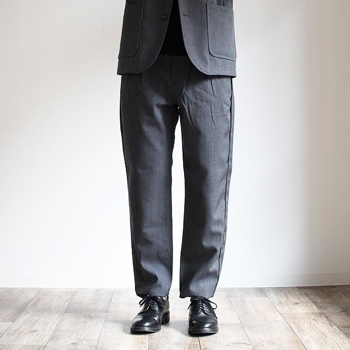 109341186 STILL BY HAND / 2タックウールパンツ PT0664 チャコールグレー<img class='new_mark_img2' src='//img.shop-pro.jp/img/new/icons47.gif' style='border:none;display:inline;margin:0px;padding:0px;width:auto;' /> 02