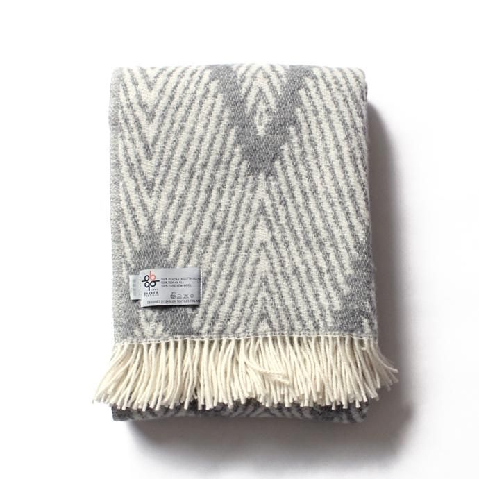 109674539 BARKER TEXTILES / ウールブランケット ZIG ZAG ジグザグ グレー<img class='new_mark_img2' src='//img.shop-pro.jp/img/new/icons47.gif' style='border:none;display:inline;margin:0px;padding:0px;width:auto;' /> 01