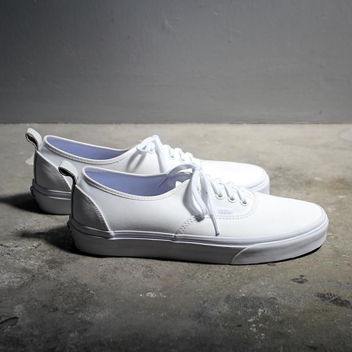VANS Authentic PT - True White VN0A38F1QLZ ヴァンズ オーセンティックPT ホワイト 02