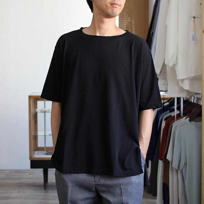 smoothday ユニセックス テクノラマ オーバーサイズ スリットTシャツ SG-T001-004 Off white<img class='new_mark_img2' src='//img.shop-pro.jp/img/new/icons47.gif' style='border:none;display:inline;margin:0px;padding:0px;width:auto;' /> 02