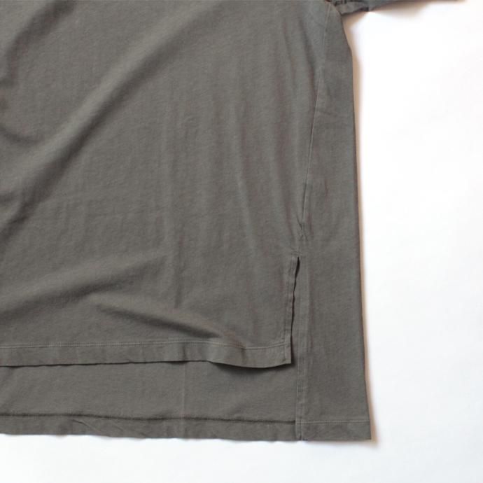 smoothday ユニセックス テクノラマ オーバーサイズ スリットTシャツ SG-T001-004 Khaki<img class='new_mark_img2' src='//img.shop-pro.jp/img/new/icons47.gif' style='border:none;display:inline;margin:0px;padding:0px;width:auto;' /> 02
