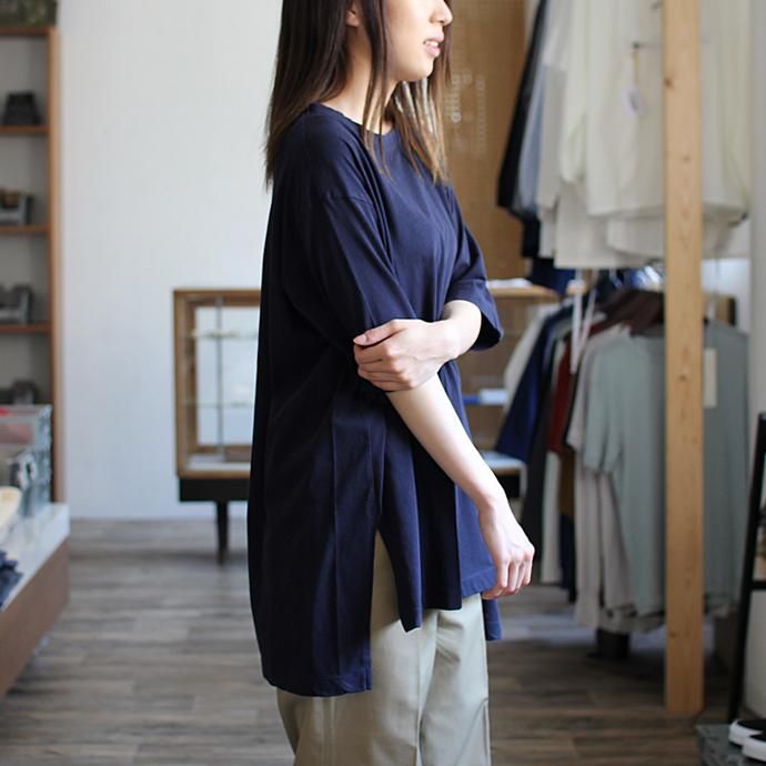 smoothday ユニセックス テクノラマ オーバーサイズ スリットTシャツ SG-T001-004 Navy<img class='new_mark_img2' src='//img.shop-pro.jp/img/new/icons47.gif' style='border:none;display:inline;margin:0px;padding:0px;width:auto;' /> 02