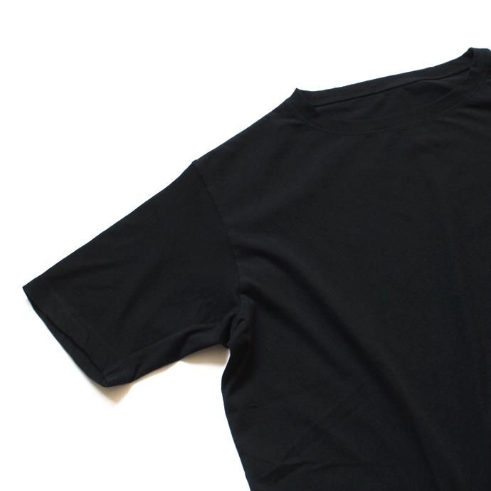 118114848 smoothday / ユニセックス テクノラマ オーバーサイズ スリットTシャツ SG-T001-004 Black<img class='new_mark_img2' src='//img.shop-pro.jp/img/new/icons47.gif' style='border:none;display:inline;margin:0px;padding:0px;width:auto;' /> 02