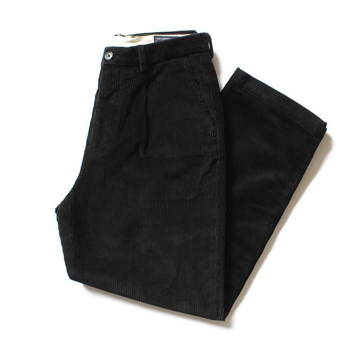 122332320 RICCARDO METHA / One Tuck Wide Trousers Corduroy コーデュロイ ワンタック ワイドパンツ - Black<img class='new_mark_img2' src='//img.shop-pro.jp/img/new/icons47.gif' style='border:none;display:inline;margin:0px;padding:0px;width:auto;' /> 01