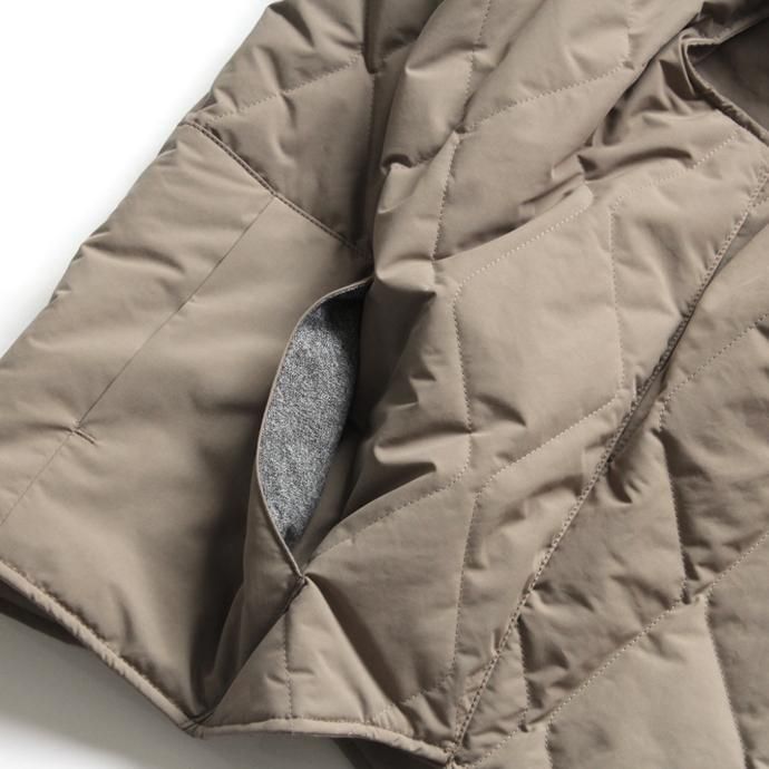 122715770 STILL BY HAND / シンサレート中綿入りプルオーバー風ベスト VE0173 - 全2色<img class='new_mark_img2' src='//img.shop-pro.jp/img/new/icons47.gif' style='border:none;display:inline;margin:0px;padding:0px;width:auto;' /> 02