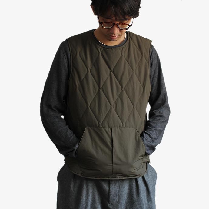 122715770 STILL BY HAND / シンサレート中綿入りプルオーバー風ベスト VE0173 - 全2色<img class='new_mark_img2' src='//img.shop-pro.jp/img/new/icons47.gif' style='border:none;display:inline;margin:0px;padding:0px;width:auto;' /> 02