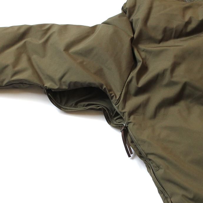 blurhms BHS-F17FW14 Invisible Down Tee - Khaki Grey プルオーバーダウンT - オリーブ<img class='new_mark_img2' src='//img.shop-pro.jp/img/new/icons47.gif' style='border:none;display:inline;margin:0px;padding:0px;width:auto;' /> 02