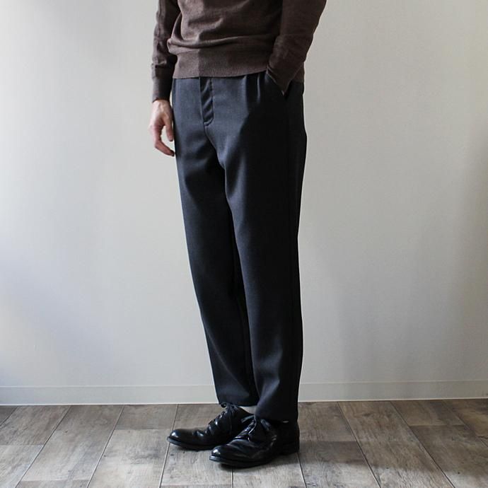 STILL BY HAND ウール混ダブルクロス ワンタックパンツ PT0374 - 全2色<img class='new_mark_img2' src='//img.shop-pro.jp/img/new/icons47.gif' style='border:none;display:inline;margin:0px;padding:0px;width:auto;' /> 02