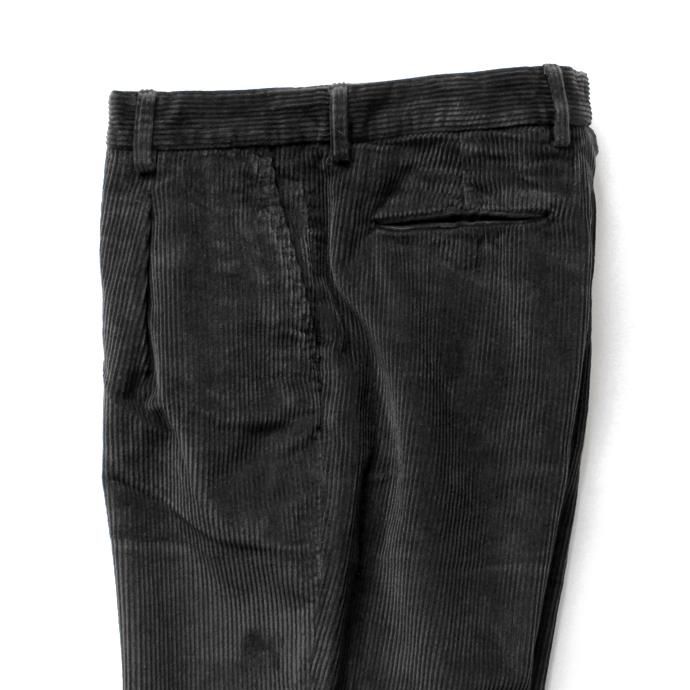 124650064 RICCARDO METHA / One Tuck Wide Trousers Corduroy コーデュロイ ワンタック ワイドパンツ - Grey<img class='new_mark_img2' src='//img.shop-pro.jp/img/new/icons47.gif' style='border:none;display:inline;margin:0px;padding:0px;width:auto;' /> 02