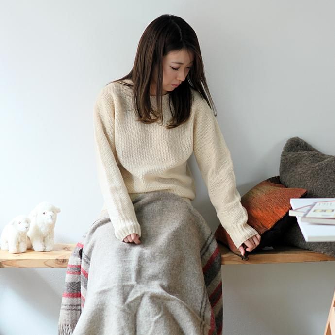 124739286 Silkeborg Plaids(シルケボー・プレイド) / ウール ニーラグ DANAJA - 0175 レッド<img class='new_mark_img2' src='//img.shop-pro.jp/img/new/icons47.gif' style='border:none;display:inline;margin:0px;padding:0px;width:auto;' /> 02