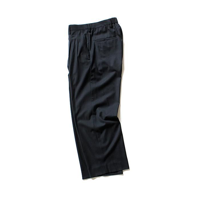 127469618 THEE(シー)/ 2tuck wide ツータックワイドパンツ TR-PT-01 Navy SS18<img class='new_mark_img2' src='//img.shop-pro.jp/img/new/icons47.gif' style='border:none;display:inline;margin:0px;padding:0px;width:auto;' /> 01