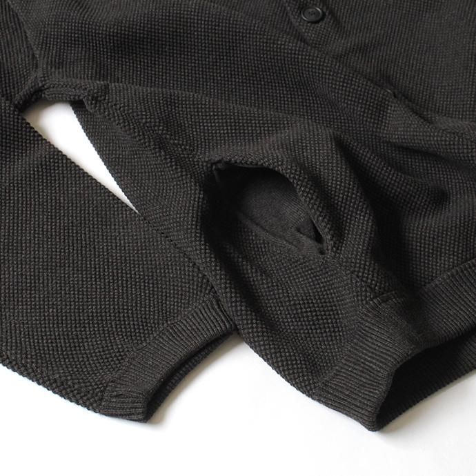 crepuscule moss stitch cardigan 1801-002 C.Gray 鹿の子編みカーディガン チャコール<img class='new_mark_img2' src='//img.shop-pro.jp/img/new/icons47.gif' style='border:none;display:inline;margin:0px;padding:0px;width:auto;' /> 02
