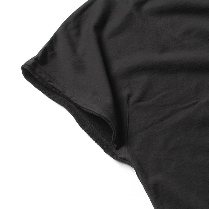 128495750 blurhms / French Terry Cut Off Box Tee BHS-18SS022 - Black<img class='new_mark_img2' src='//img.shop-pro.jp/img/new/icons47.gif' style='border:none;display:inline;margin:0px;padding:0px;width:auto;' /> 02