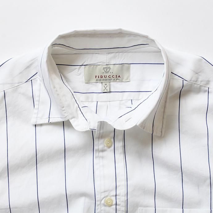 128893603 Fiduccia / Regular Collar Shirts レギュラーカラーシャツ - ブルーストライプ<img class='new_mark_img2' src='//img.shop-pro.jp/img/new/icons47.gif' style='border:none;display:inline;margin:0px;padding:0px;width:auto;' /> 02