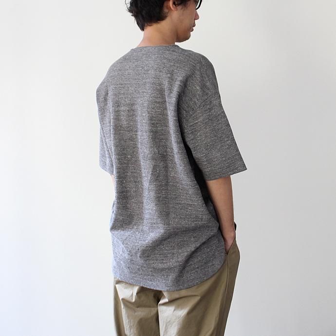 blurhms Rough & Smooth Thermal Loose Fit Over-neck BHS-RKSS17018 - Beige 02