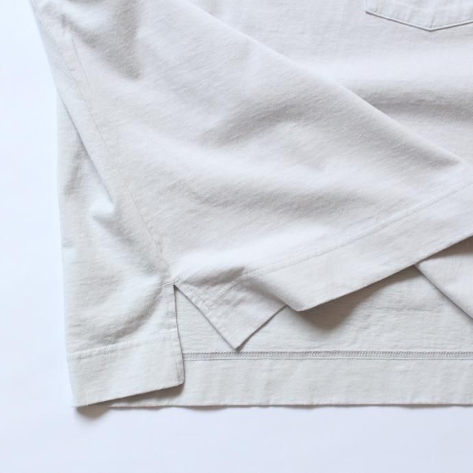 129452500 STILL BY HAND / ワイドネックTシャツ CS0481 - グレー<img class='new_mark_img2' src='//img.shop-pro.jp/img/new/icons47.gif' style='border:none;display:inline;margin:0px;padding:0px;width:auto;' /> 02