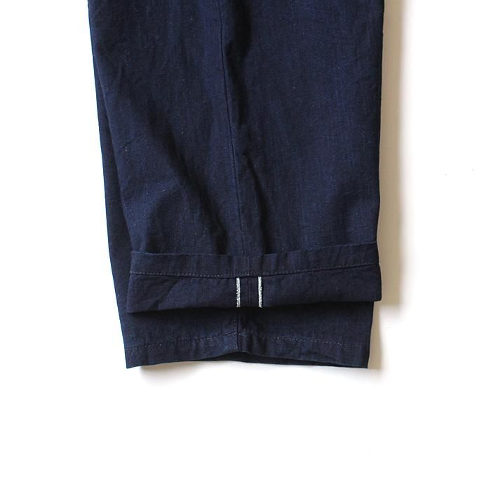129452994 STILL BY HAND / インディゴ素材スラックス DN0181 - ネイビー<img class='new_mark_img2' src='//img.shop-pro.jp/img/new/icons47.gif' style='border:none;display:inline;margin:0px;padding:0px;width:auto;' /> 02