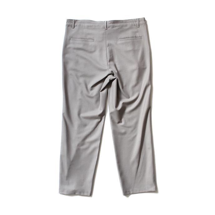 134426184 THEE(シー)/ high-rise easy slacks ハイウエストイージースラックス AN-PT-01 Greige<img class='new_mark_img2' src='//img.shop-pro.jp/img/new/icons47.gif' style='border:none;display:inline;margin:0px;padding:0px;width:auto;' /> 02