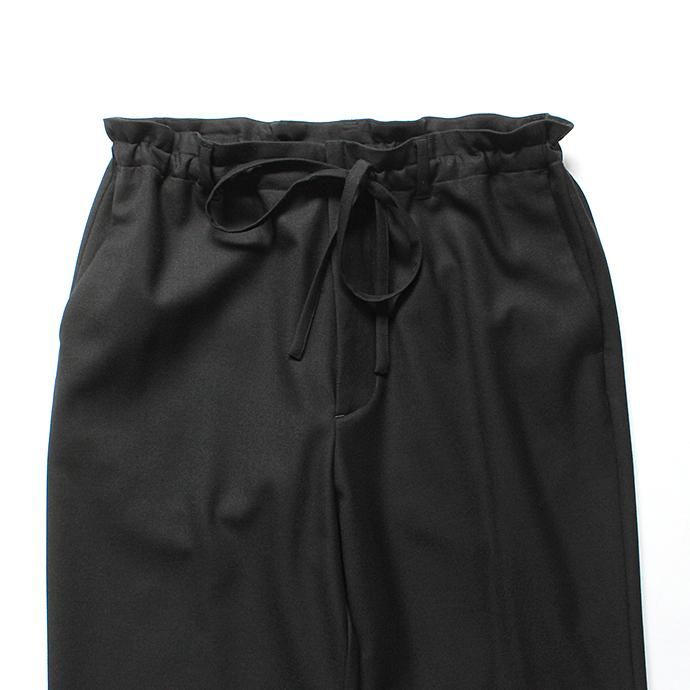 134426255 THEE(シー)/ high-rise easy slacks ハイウエストイージースラックス AN-PT-01 Black 02