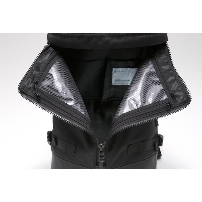 134473248 EVERYMAN / Hideout Pack ハイドアウトパック Black 02