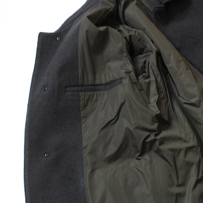 136034261 STILL BY HAND / CO0583 シンサレート中綿入り ウールツイルバルカラーコート - Charcoal 02