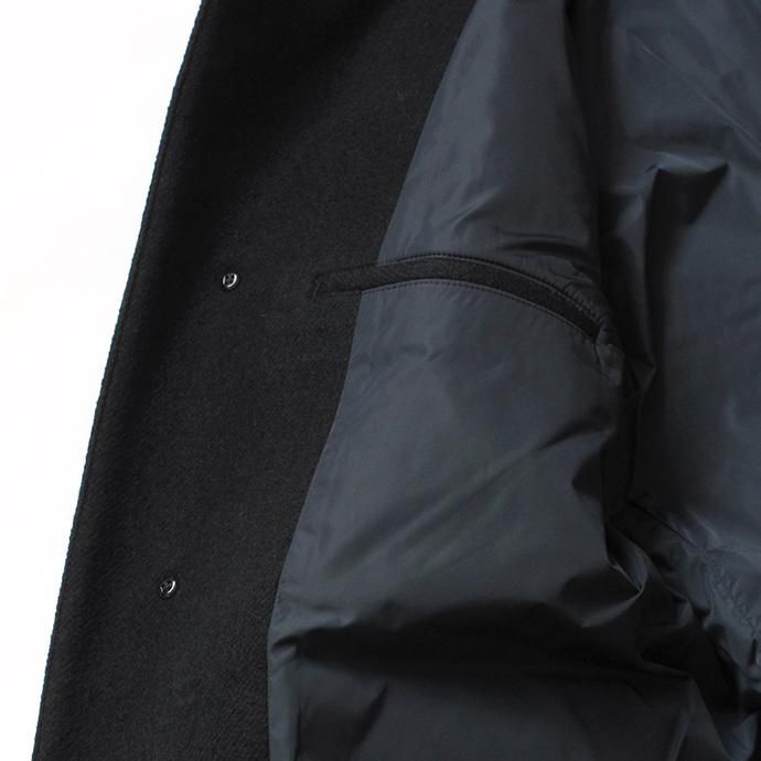 136034343 STILL BY HAND / CO0583 シンサレート中綿入り ウールツイルバルカラーコート - Black<img class='new_mark_img2' src='//img.shop-pro.jp/img/new/icons47.gif' style='border:none;display:inline;margin:0px;padding:0px;width:auto;' /> 02