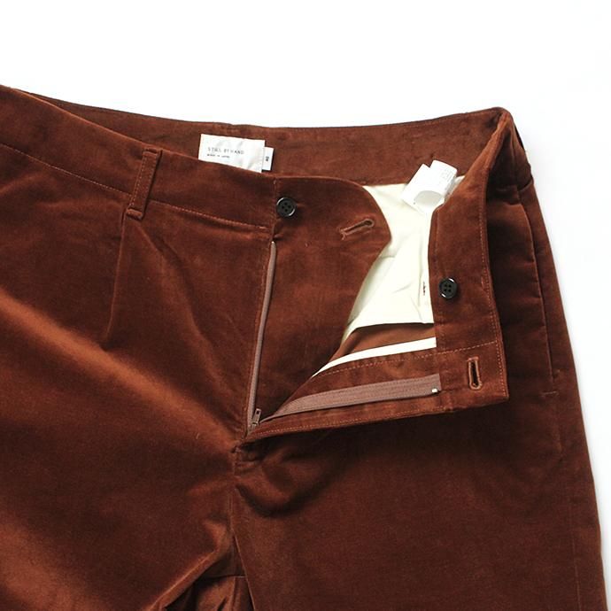 136225245 STILL BY HAND / PT0684 ストレッチ コットンベロアスラックス - Brown 02