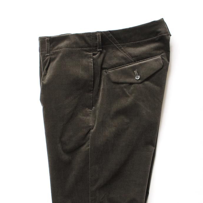 136225285 STILL BY HAND / PT0684 ストレッチ コットンベロアスラックス - Charcoal 02