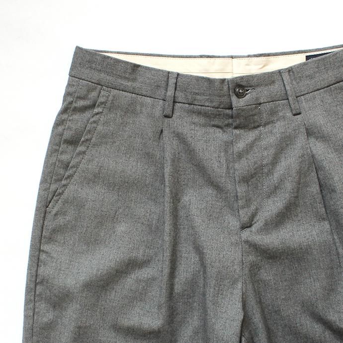136280374 RICCARDO METHA / 1Tuck Wide Trousers ワンタックワイドトラウザース ヘリンボーン グレー 02