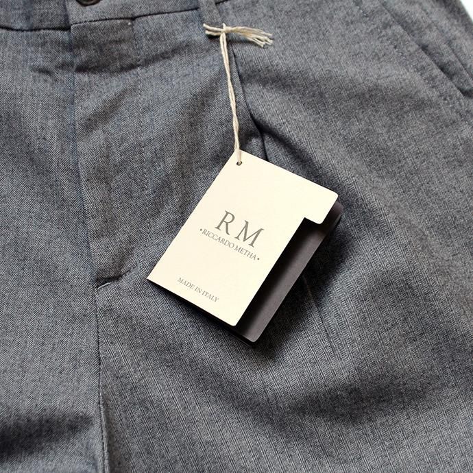 136280374 RICCARDO METHA / 1Tuck Wide Trousers ワンタックワイドトラウザース ヘリンボーン グレー 02